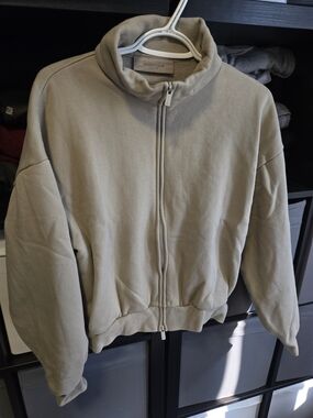 Essentials Gray Full Zip Jacket size S